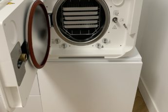 Autoclave de stérilisation ouvert pour kits de soin de pédicurie